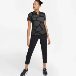 Nike Breathe Short-Sleeve G Black-Dust