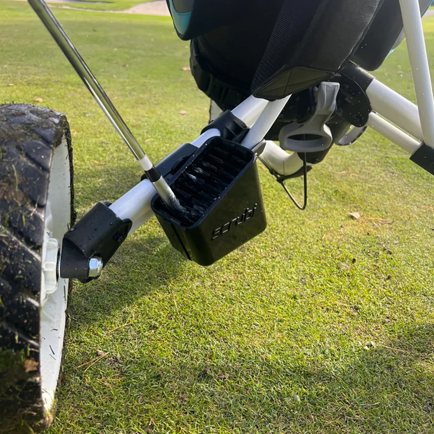 Övriga varumärken Scrubi Golf Club Cleaner Clicgear Clearance