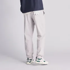 Local Rule Tapered Lightweight Tech Pants Vit White Hot